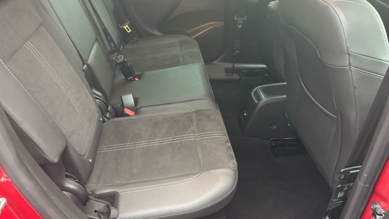 Vauxhall Crossland 1.5 Turbo D Ultimate 5dr Diesel Hatchback